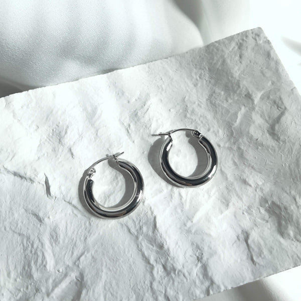 Clara Hoop Earrings