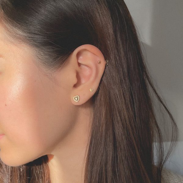 Heta Heart Stud Earrings