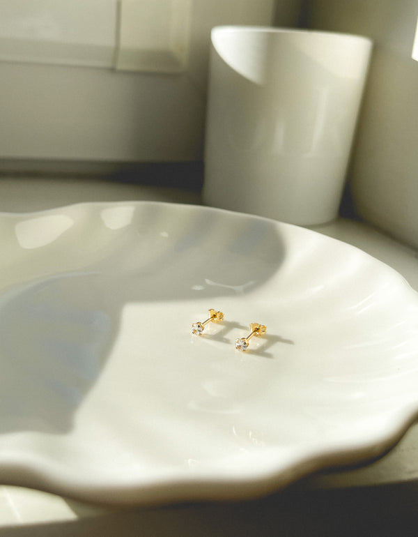 Gem Stud Earrings (White)